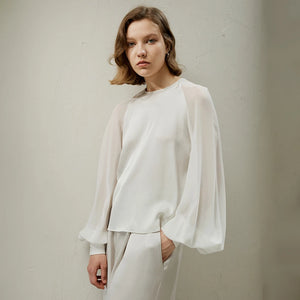 Blouse Blanche Élégante Femme – Manches Flottantes & Coupe Fluide
