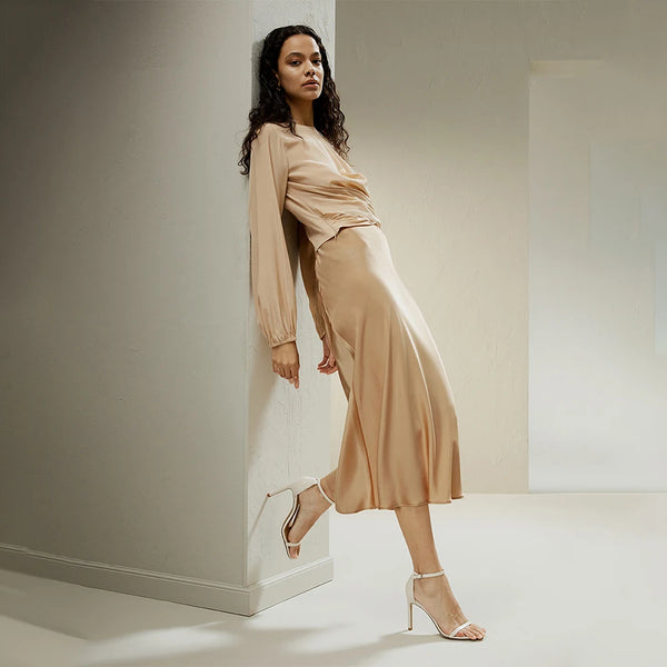 Blouse Drapée en Soie Crêpe de Chine – Élégance Intemporelle