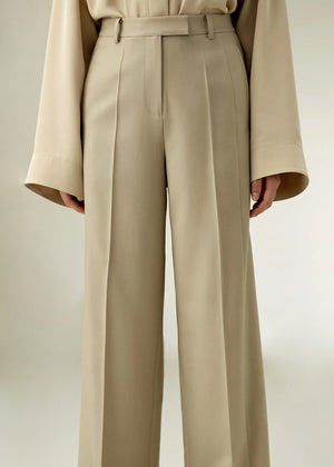 Pantalon Taille Haute en Laine et Soie – Coupe Longue Évasée Élégante