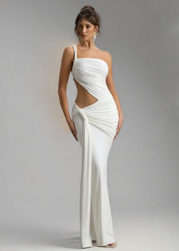 Robe Blanche Sculptante à Découpes – Élégance Asymétrique Moderne
