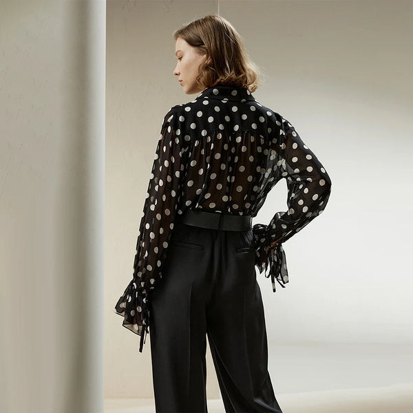 Blouse en Soie Femme à Pois – Élégance Moderne