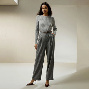 Pull Câble en Laine & Cachemire – Épure Classique au Chic Moderne