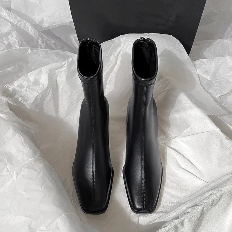 Bottines Minimalistes Anevelle