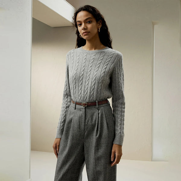 Pull Câble en Laine & Cachemire – Épure Classique au Chic Moderne
