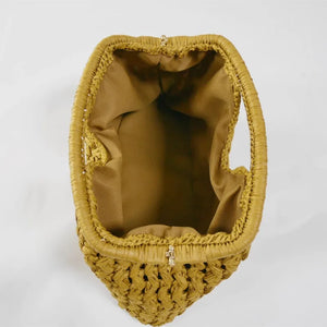 Sac Classique Tressé en Raphia – Élégance d’Été Réinventée