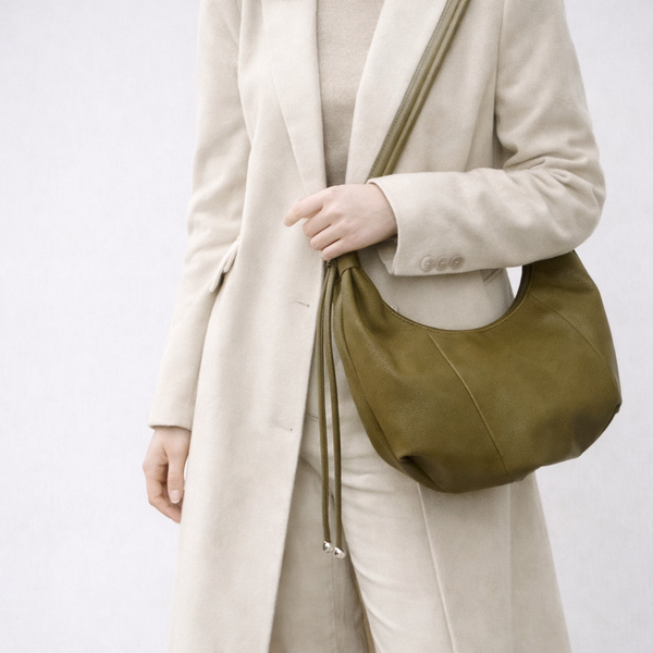 Sac Épaule Souple en Cuir Véritable – Hobo Chic Minimaliste avec Finitions Artisanales