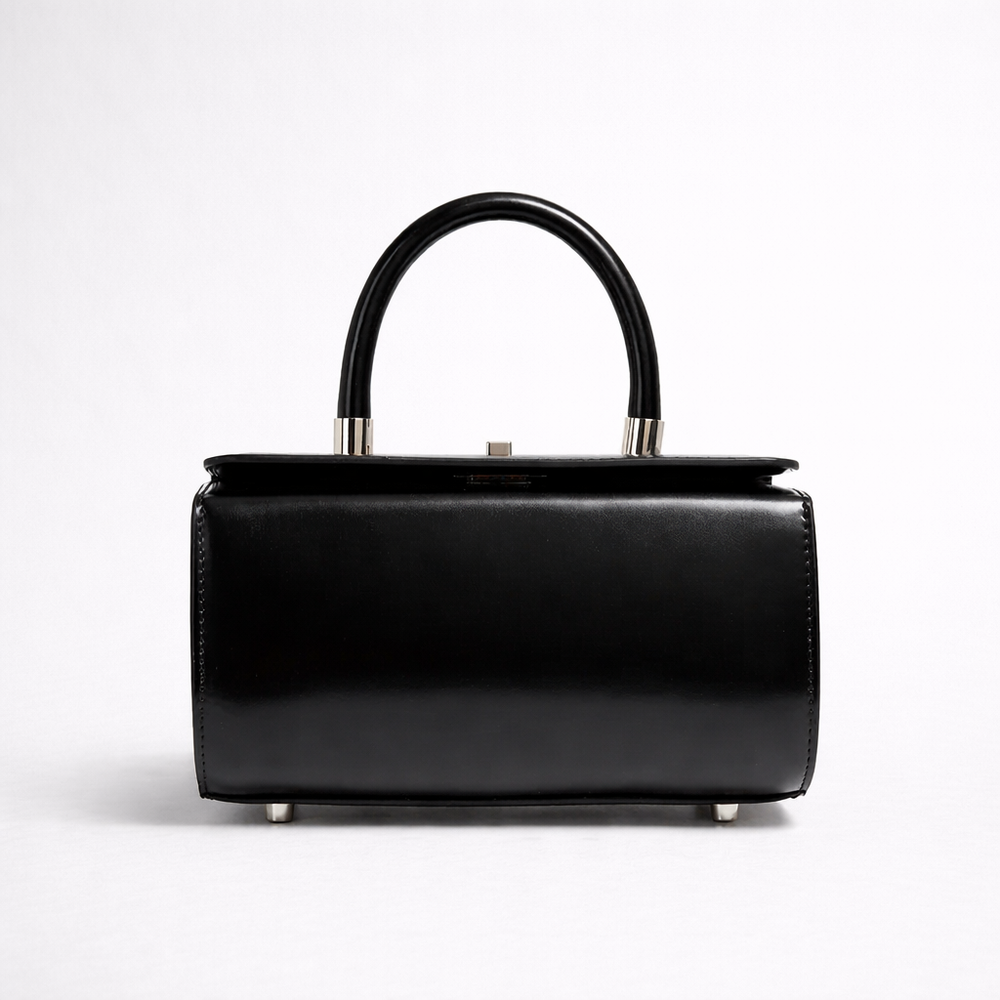 Sac à main femme structuré en cuir lisse – Design élégant