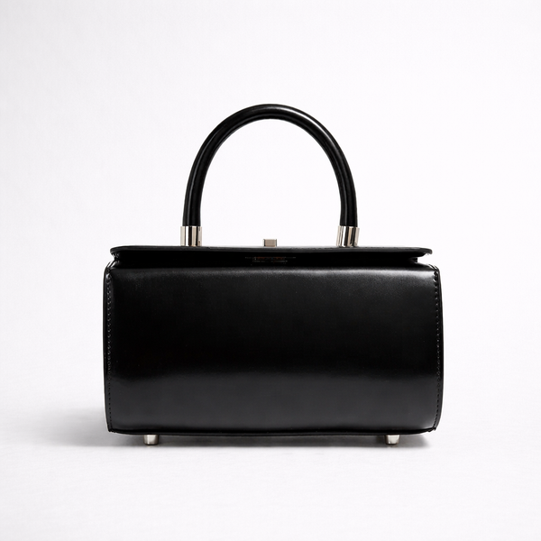 Sac à main femme structuré en cuir lisse – Design élégant