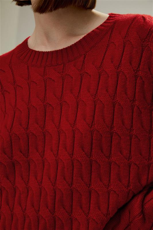 Pull Femme Rouge en Laine Mérinos Extra-Fine – Maille Torsadée Élégante